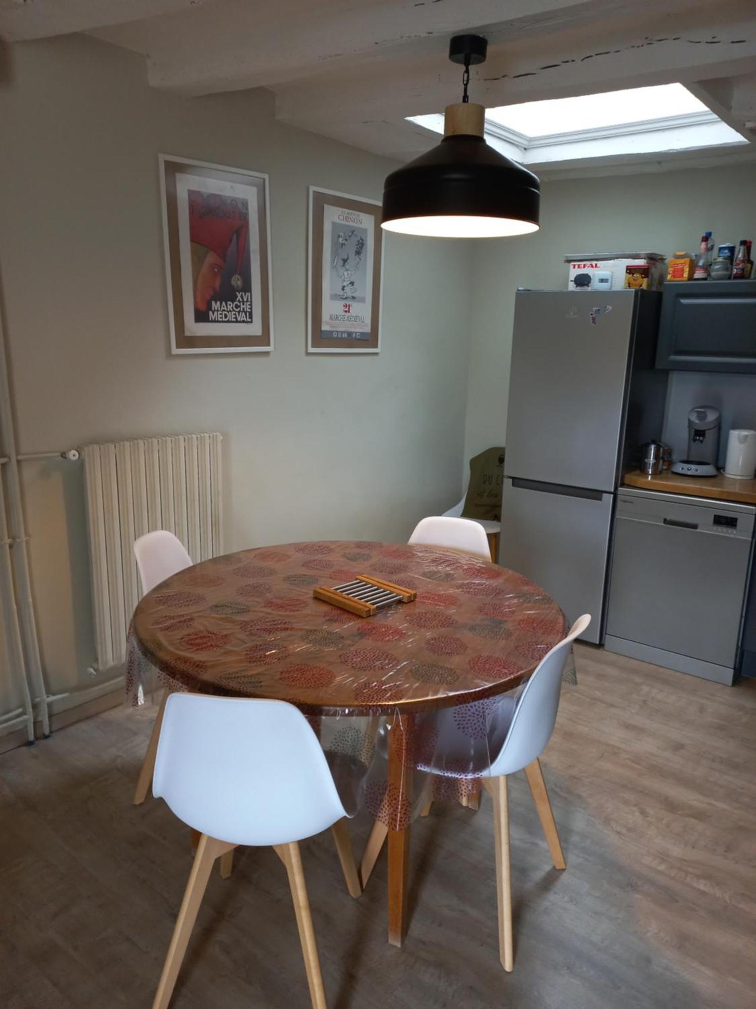Agreable Maison De Ville Au Coeur De Chinon Eksteriør bilde